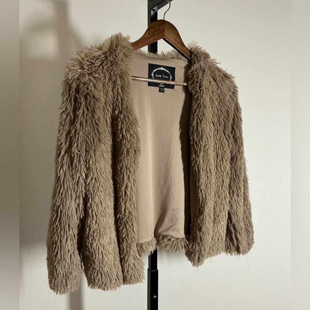 Love Tree | Luxe Faux Fur Jacket
